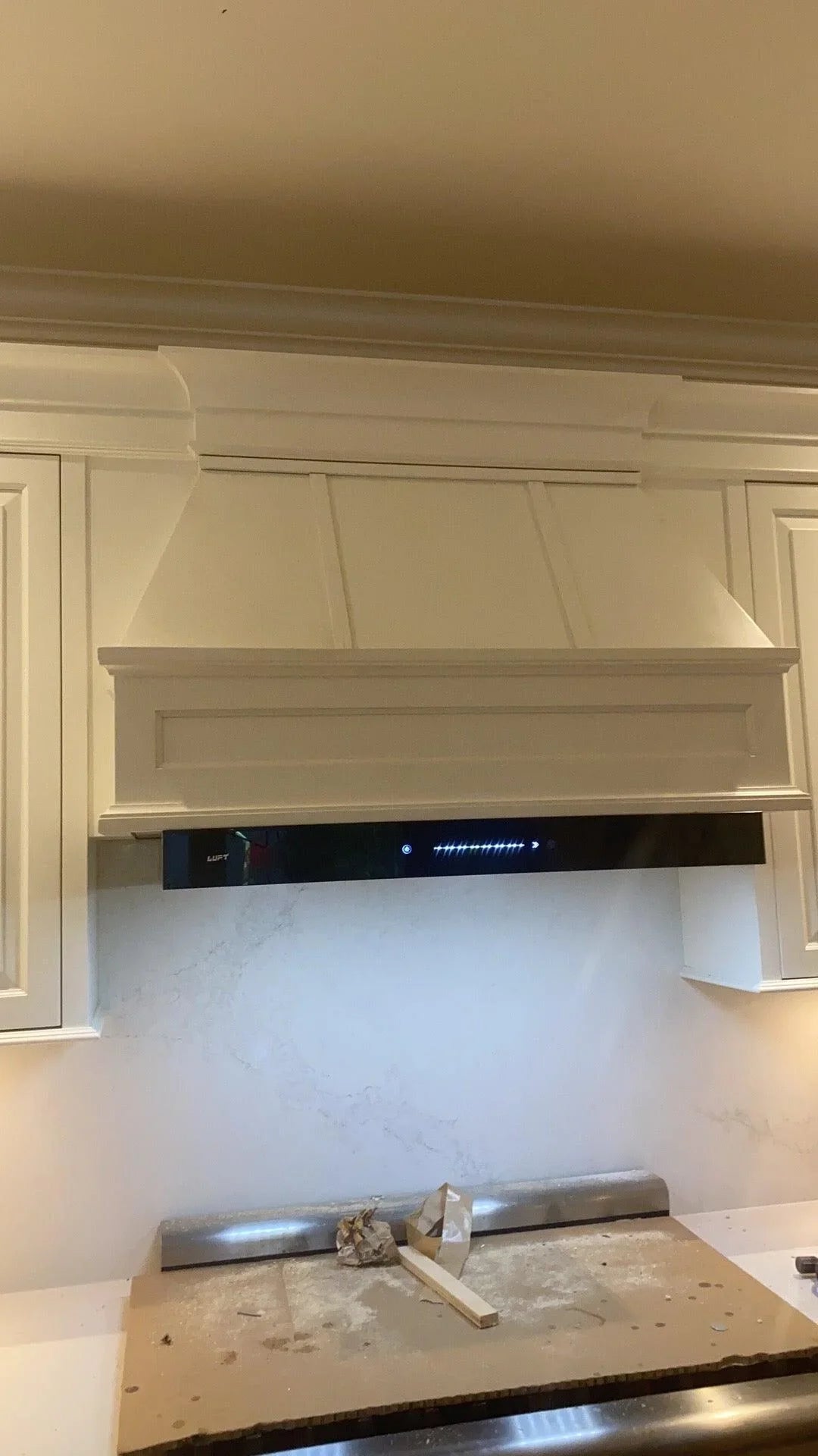 Luft wallmount rangehood FT-76 | Exhaust Volume – 900 CFM| Stainless Steel |30"/ 36" - YOURISHOP.COM