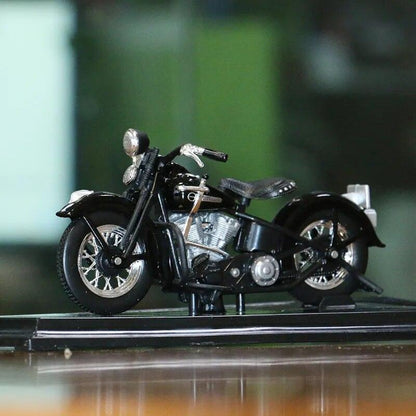 Maisto 1:18 HARLEY DAVIDSON 1948 FL Panhead Diecast Motorcycle Model Workable Toy Gifts Collection - YOURISHOP.COM
