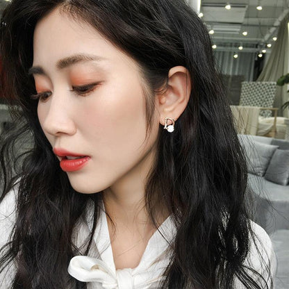 European and American personality shiny D letter asymmetric Earrings sexy party queen Earrings fashion trendsetter lady Earrings - YOURISHOP.COM
